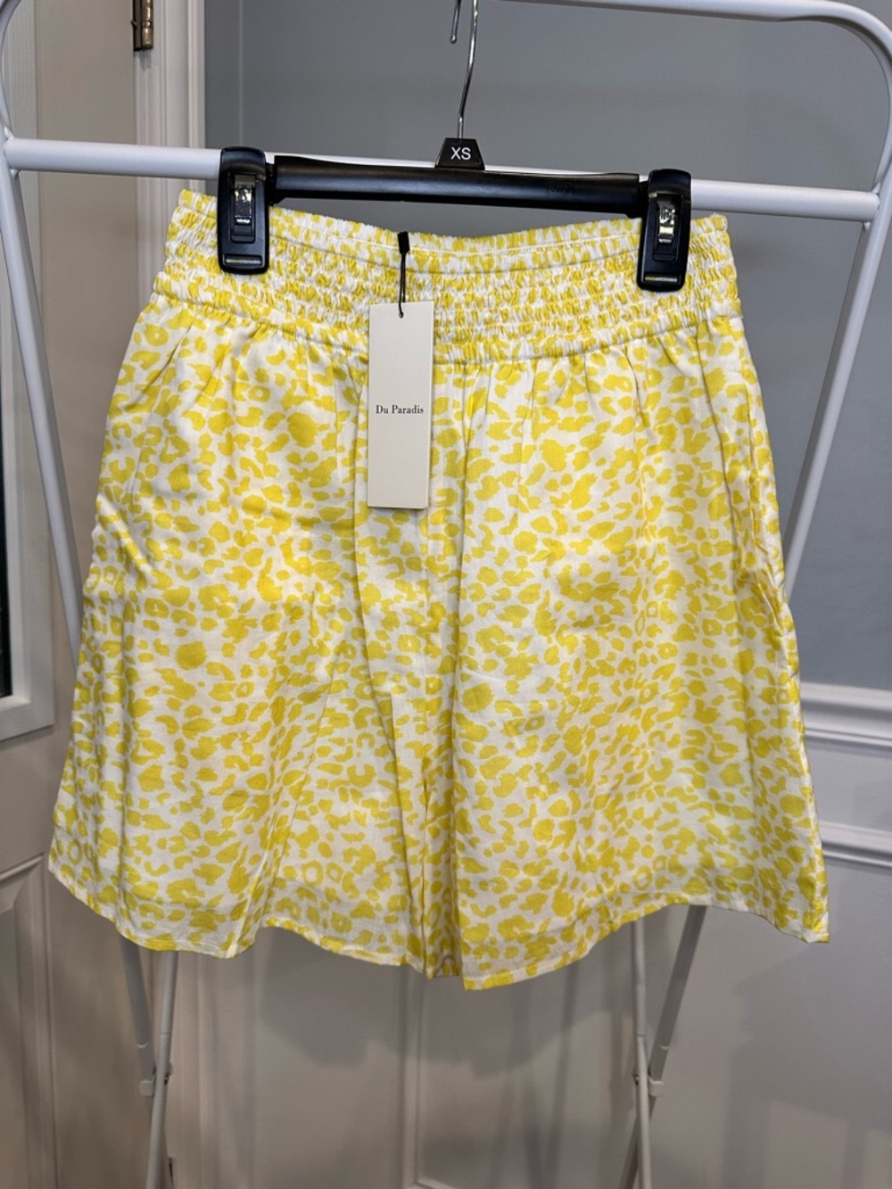 NWT Du Paradis Yellow Leopard Print Shorts